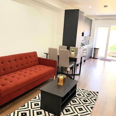 Spacious 3 Bed Flat Belvedere Dartford Eksteriør billede