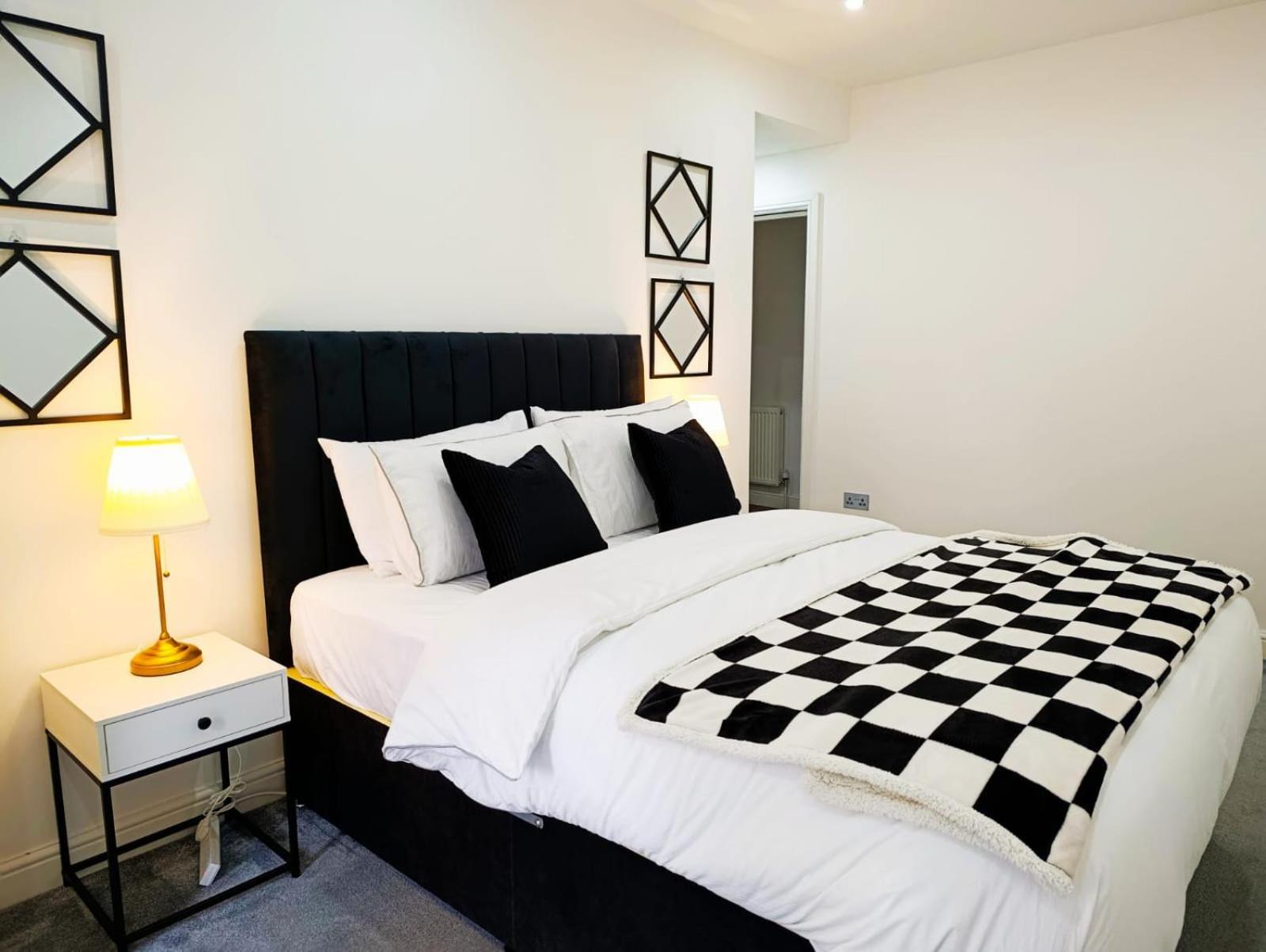 Spacious 3 Bed Flat Belvedere Dartford Eksteriør billede